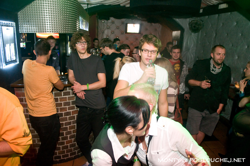 MINIMAL PEOPLE  - Sobota 13. 10. 2012